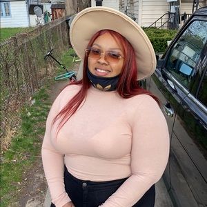 Meet your Posher, Kedishia